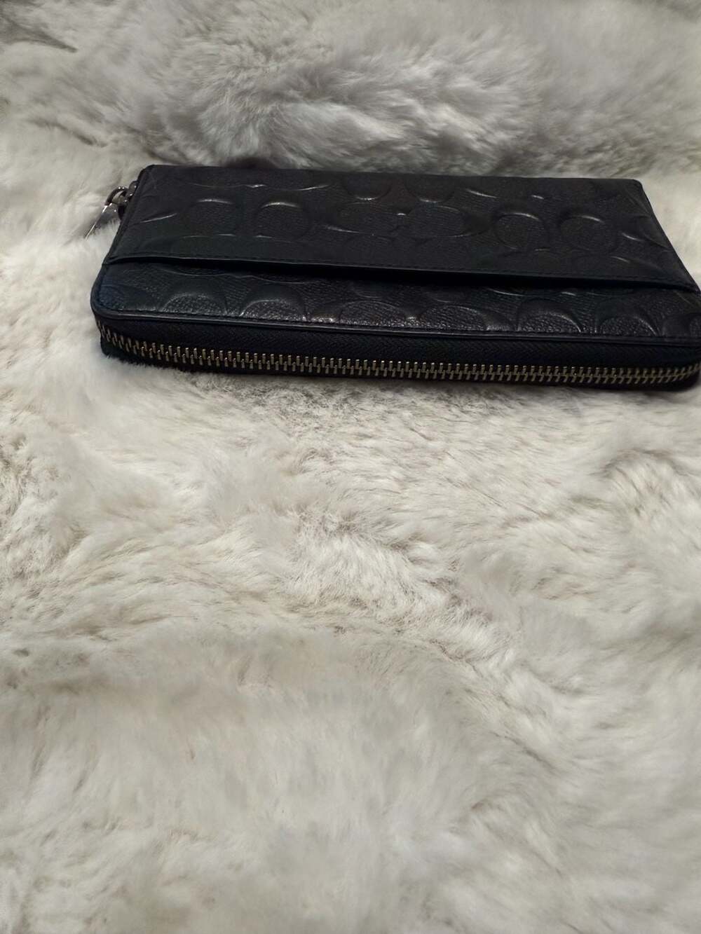 Coach Accordion Wallet in Signature Embossed Leather CE551 Black - Picture 5 of 7